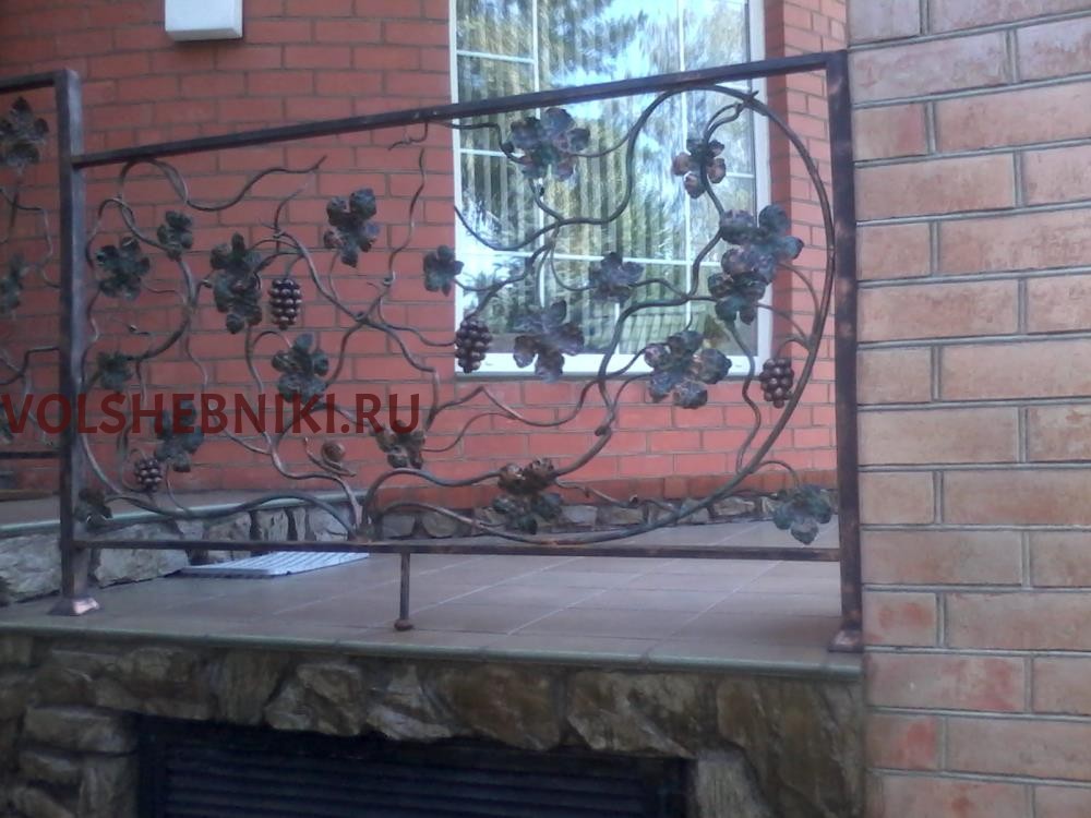 ОГРАЖДЕНИЯ С ВИНОГРАДНОЙ ЛОЗОЙ ПК-ЛБ38
