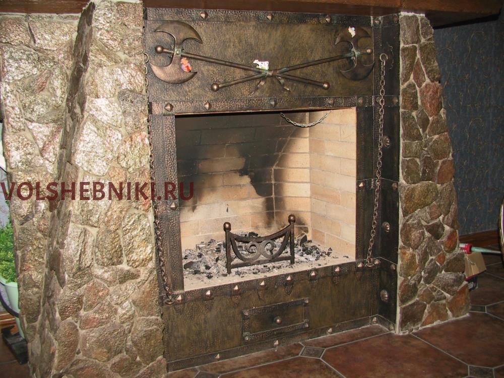 КОВАНАЯ ОТДЕЛКА КАМИНА ВКДН-7