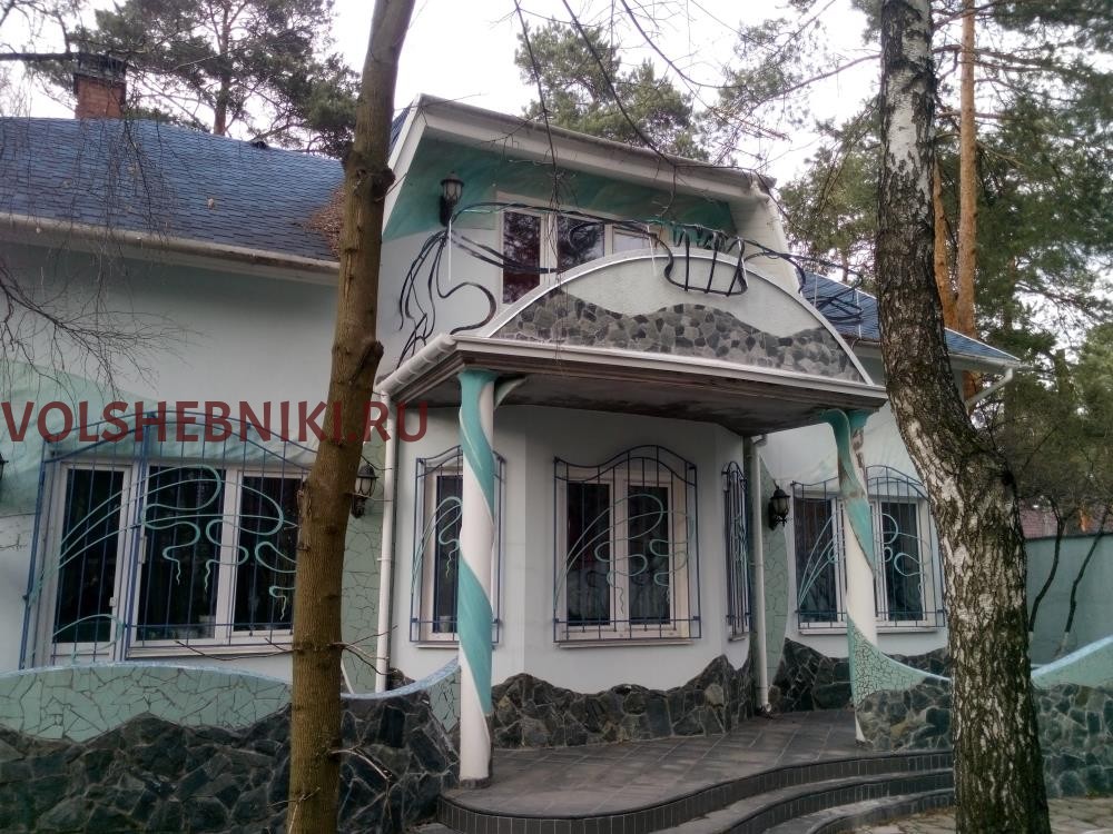 МОДЕРН С РОЗАМИ